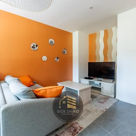 Lägenhet Le Ferjus 2 - Parking Prive - Centre