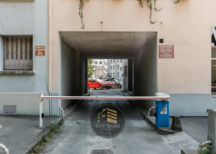 Le Ferjus 2 - Parking Prive - Centre Lägenhet