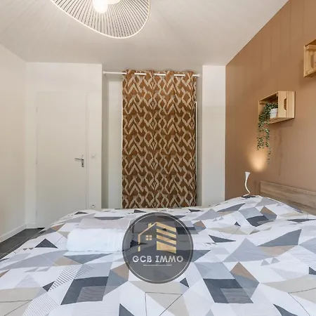 Le Ferjus 2 - Parking Prive - Centre Apartment