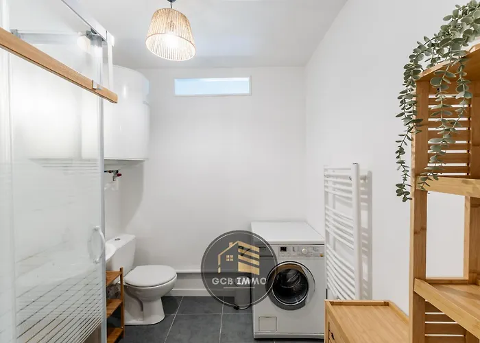 Le Ferjus 2 - Parking Prive - Centre Apartment